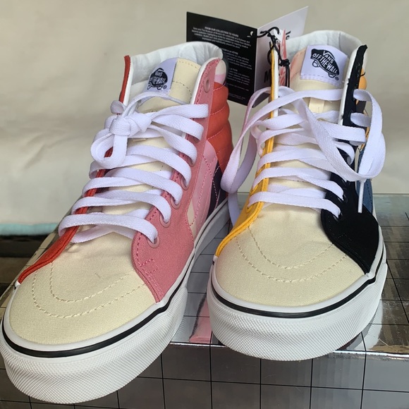 VANS SK8-Hi MOMA LYUBOV POPOVA WMNS - Picture 8 of 16